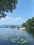 Zheda Yuanzheng Lanshe Hotel