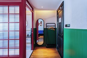 Zheda Yuanzheng Lanshe Hotel