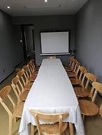 Zheda Yuanzheng Lanshe Hotel