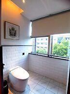 Zheda Yuanzheng Lanshe Hotel