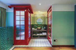 Zheda Yuanzheng Lanshe Hotel