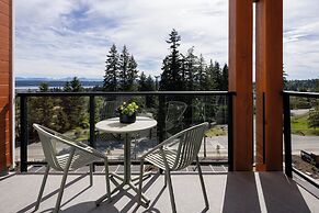 Naturally Pacific Resort