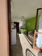 Modern Flat in a Building With Garden