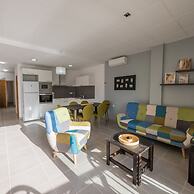 Peater Plaza in Roses