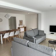 Cap Llarg 9 in Roses