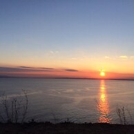 Drugstore B E in Roses