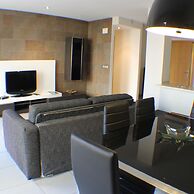 Drugstore B E in Roses