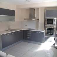 Drugstore B D in Roses