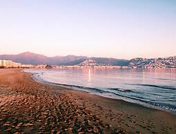 Drugstore A A in Roses