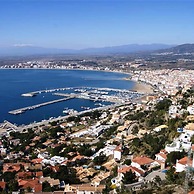 Drugstore B A in Roses