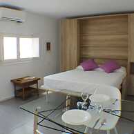 Peater Studio in Roses