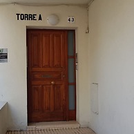 Drugstore A E in Roses