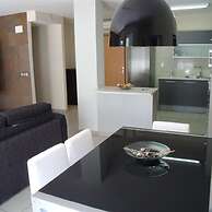 Drugstore A E in Roses