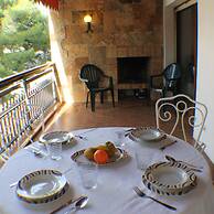 Can Parramon A in Roses