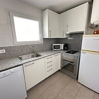 Joan Badosa 1 B in Roses