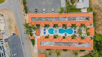 1BR Condo Wacamaya Condos Great Pool Location