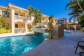 1BR Condo Wacamaya Condos Great Pool Location