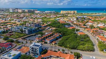 1BR Condo Wacamaya Condos Great Pool Location