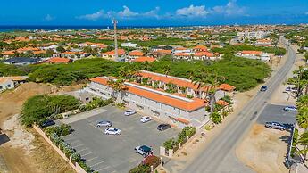 1BR Condo Wacamaya Condos Great Pool Location