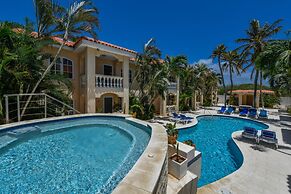 1br1ba Condo in Amazing Location Wacamaya Condos