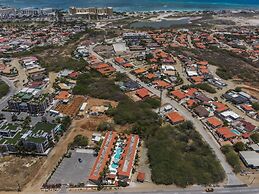 1br1ba Condo in Amazing Location Wacamaya Condos