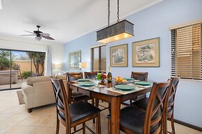 Beautiful Gated Community Retreat Near the Beach