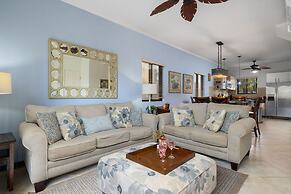 Beautiful Gated Community Retreat Near the Beach