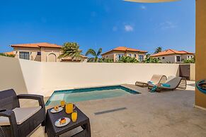 Brand NEW 2br2ba w Private Pool in Gated Community