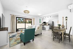 Brand NEW 2br2ba w Private Pool in Gated Community