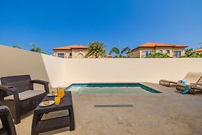 Brand NEW 2br2ba w Private Pool in Gated Community