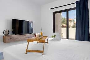 Brand NEW 2br2ba w Private Pool in Gated Community