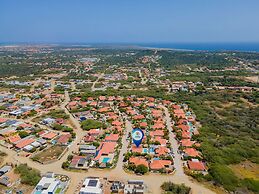 Cozy 3br2ba Great Location w Private Pool Patio