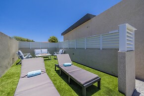 Brand NEW 1br2ba w Privatepool in Amazing Location