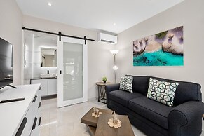 Brand NEW 1br2ba w Privatepool in Amazing Location