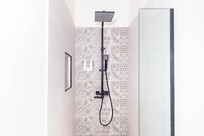 2br2 5BA Townhome - Fullyequipped - Pool - Parking