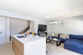 2br2 5BA Townhome - Fullyequipped - Pool - Parking