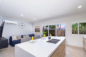 2br2 5BA Townhome - Fullyequipped - Pool - Parking