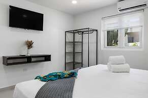 2BR Countryside Home w Sea Views Private Pool