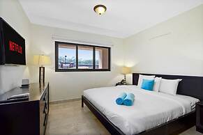 1br1ba Condo in Amazing Location w Pool and GYM