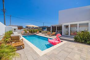 3BR 3BA Newly Built w Private Pool 5 min 2 Beach