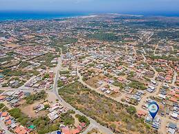 3BR 3BA Newly Built w Private Pool 5 min 2 Beach