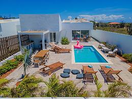 3BR 3BA Newly Built w Private Pool 5 min 2 Beach