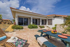 Breezy Cozy Retreat Arikok National Park Pool