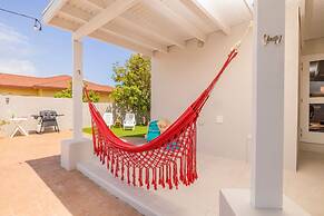 Beautiful 3br2ba Amazing Location w Private Pool