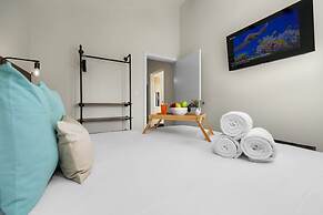 Brand NEW 3br2ba w Private Pool Amazing Location