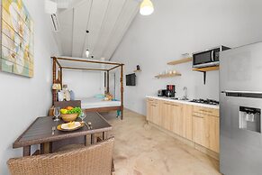 Caribbean Charm Serene Santa Lucia Sunny Pool