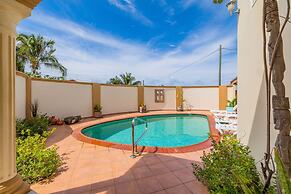 Cozy Tranquil 3BR 2BA Home w Private Pool Patio