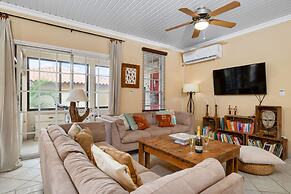 Cozy Tranquil 3BR 2BA Home w Private Pool Patio