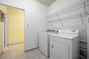 Cozy Tranquil 3BR 2BA Home w Private Pool Patio