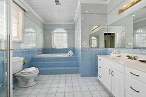 Cozy Tranquil 3BR 2BA Home w Private Pool Patio